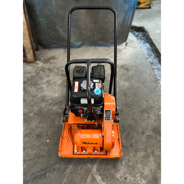Placa Vibratoria Mikasa Mvc90h c/ motor honda gx160