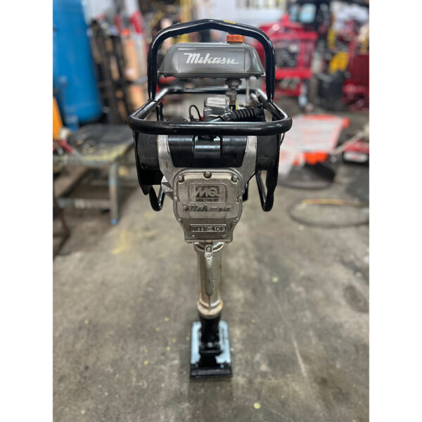 Compactadora para Zanja MQ MTR40SF  c/ Motor Rrobin 3 hp EH09-230