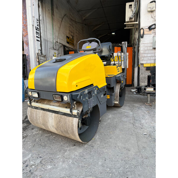 Rodillo 2.5 Ton Atlas Copco DYNAPAC CC1200