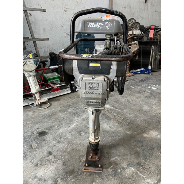 Compactadora para Zanjas MQ  MTR40 SF c/motor Robin EH09-230
